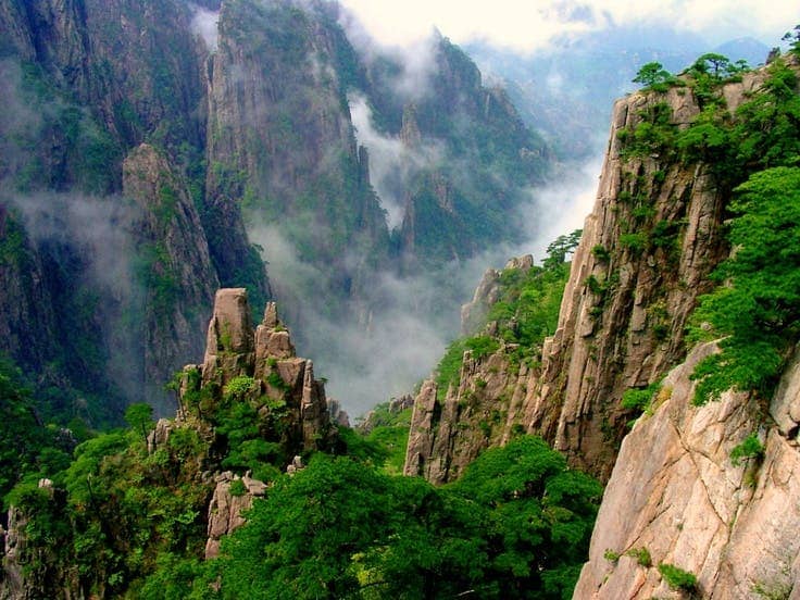 Mount Huangshan (Yellow Mountain) – Anhui Province
